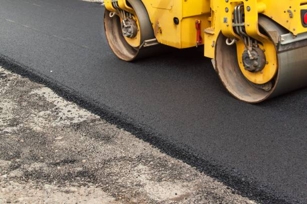 Best Permeable Paver Driveway  in Lan, MI
